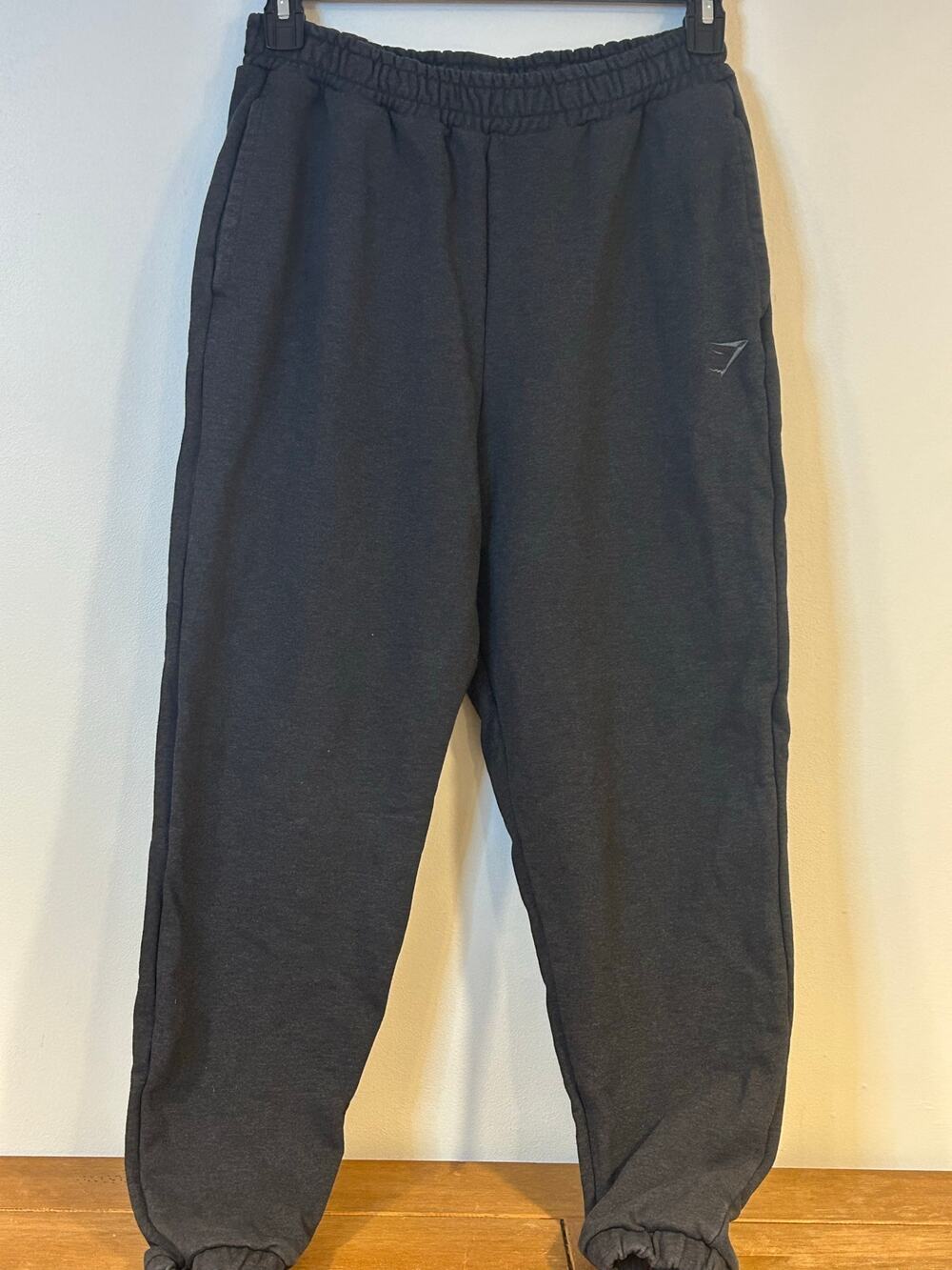 Gym Shark M Charcoal Gray Thick Mens Sweatpants Granola Sports Athletic GorpCore